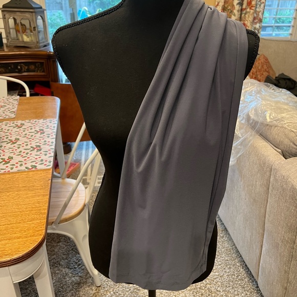 Women’s Pantsuit - Picture 6 of 6